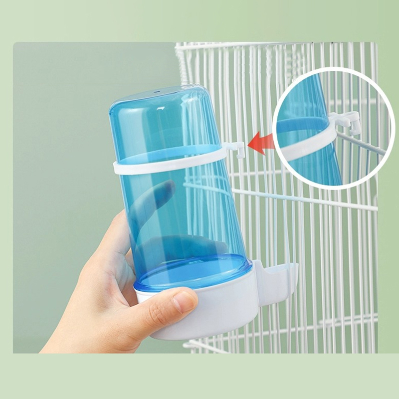Hanging Pet Feeder Squirrel Pa - Portion Control Container recension och pris